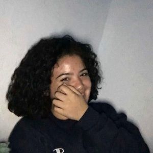 Meet your Posher, Renee